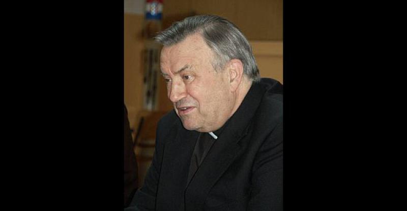 PREMINUO UMIROVLJENI BISKUP MAINZA Nama poznat po izjavi da 'kod Hrvata visoko cijeni vjersku snagu i zajedništvo...'