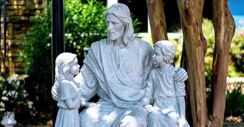 MOŽE LI SE KATOLIK NE SLAGATI S CRKVENIM NAUKOM? Evo što kaže poznati hrvatski svećenik