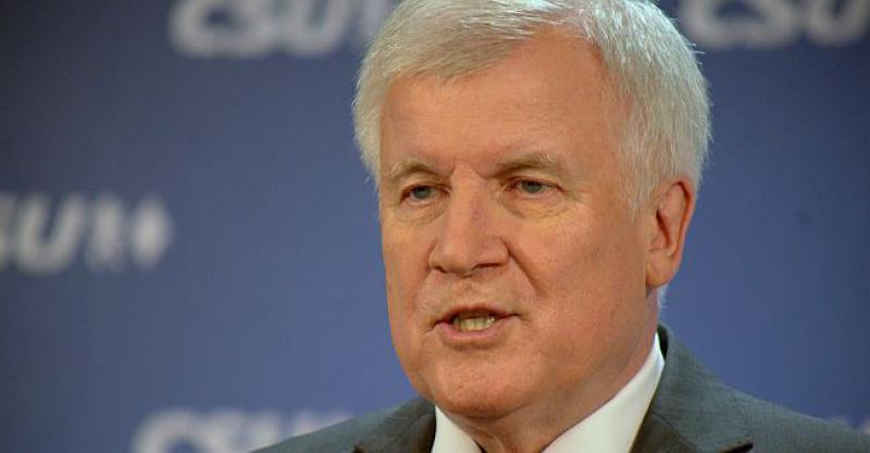 'ISLAM NE PRIPADA NJEMAČKOJ' Novi ministar unutarnjih poslova prvog dana na novoj poziciji uzburkao duhove