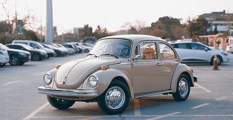 ŠTO AKO IZ HRVATSKE U ISELJENIŠTVO DOBIJETE KAZNU ZA PARKIRANJE? U Ministarstvu pravosuđa rekli su nam kad vas imaju pravo prisilno ovršiti