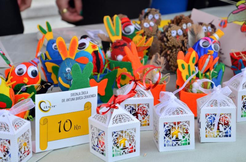 USKRS U CRIKVENICI I SELCU Dobra prilika za uživanje i opuštanje u društvu najmilijih!