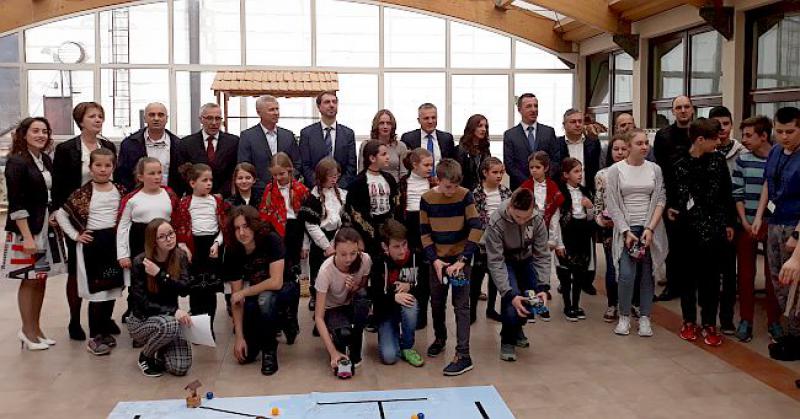 HRVATSKI DRŽAVNI TAJNICI TRI DANA U BIH  'Hrvati ni u jednom dijelu Bosne i Hercegovine nisu i neće biti zaboravljeni'