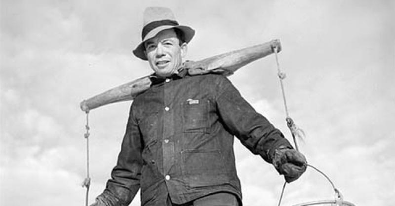 POUČNA PRIČA Vodonoša i dva keramička vrča