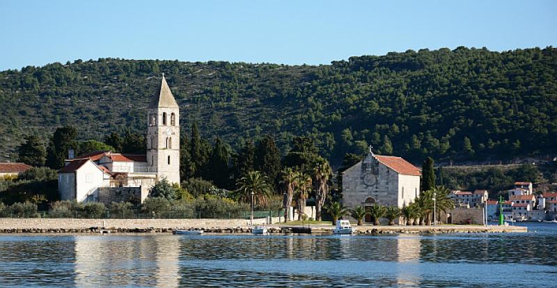 LIPA MOJA, ZEMLJO OSTAVLJENA Nova pjesma u kojoj će se prepoznati svi iseljenici