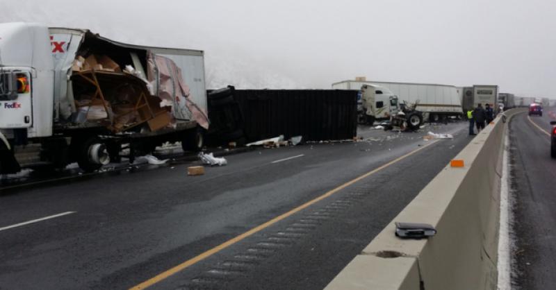 NESREĆA KRAJ MÜNCHENA Hrvat se kamionom zabio u tri vozila, izvlačili ga vatrogasci, samo čudom nitko nije mrtav