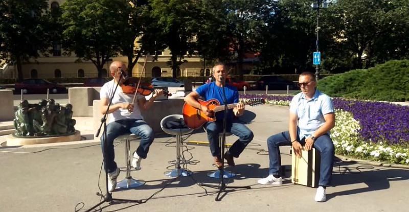 'EUHARISTIJSKI SLAVUJ' DRAGUTIN HRASTOVIĆ ZA CROEXPRESS 'Pjesma mi dolazi kao dar u srce od Duha svetoga, a tome prethodi razdoblje intenzivnije molitve'