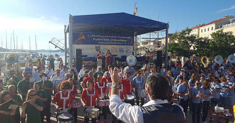 FESTIVAL PUHAČKIH ORKESTARA Više od 400 glazbenika 2. lipnja na glavnom malološinjskom trgu