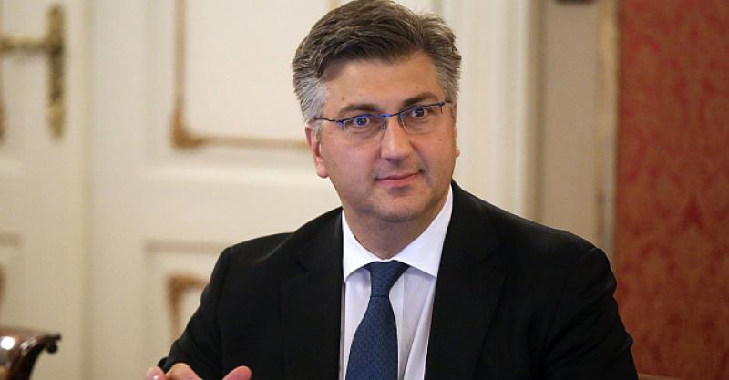 PREMIJERU PREKIPJELO? Kaže kako će još vidjeti hoće li HDZ na idućim izborima poduprti Kolindu Grabar-Kitarović