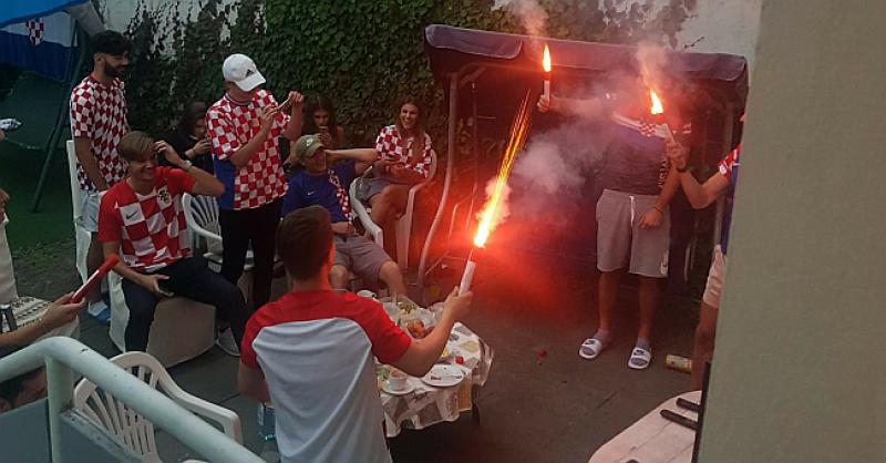 VIDEO Duvnjaci u Paderbornu 'vatreno' slave hrvatsku pobjedu