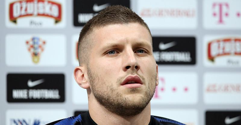 ZNAKOVITA PORUKA REBIĆA 'Meni je čast biti ovdje, bilo na klupi, bilo u igri! Ekipu stavljam na prvo mjesto. Svi dišemo kao jedan!'