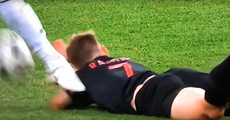 JOŠ NAM NIJE JASNO Zašto argentinski igrač za ovo cipelarenje hrvatskog nije dobio crveni karton