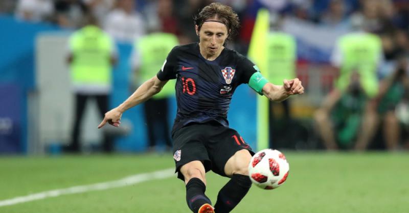 BIVŠI ENGLESKI REPREZENTATIVAC NAHVALIO MODRIĆA 'Najbolji je na svijetu! U glavi mu je uvijek pobjeda'