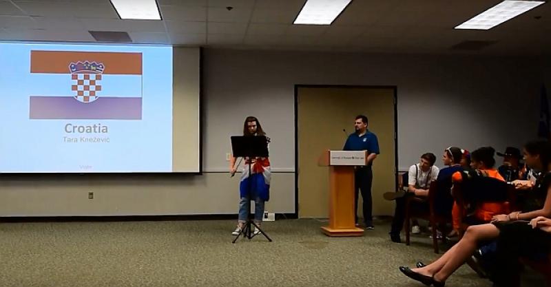 (VIDEO) ODUŠEVILA JE Prva hrvatska polaznica NASA-inog programa u Houstonu na violini zasvirala 'Lijepu našu'