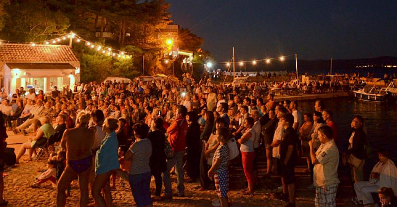 ‘MELODIJE S OKUSOM MORA’ Otkrijte zašto glazba kod nas drugačije zvuči