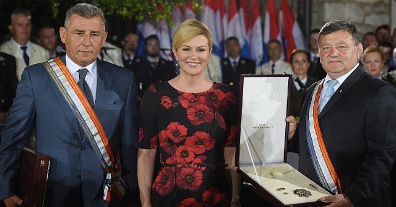 GOTOVINA I MARKAČ PORUČUJU ONIMA KOJI 'NE ČUJU' 'Nesebično i časno smo branili i obranili svoje domove'