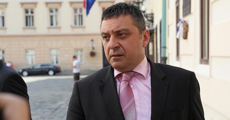 'UPRAVA ULJANIKA ĆE SE POVUĆI Ali nemamo moralno pravo ostaviti radnike bez mogućnosti pronalaska rješenja'