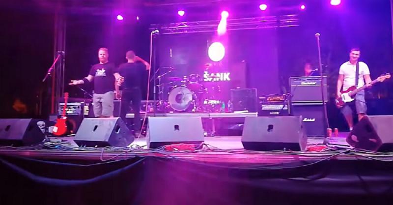 (VIDEO) SKANDIRANJE HRVATSKOM BENDU USRED BEOGRADA ‘Ajmo dečki, šalove u zrak, Dinamo prvak’