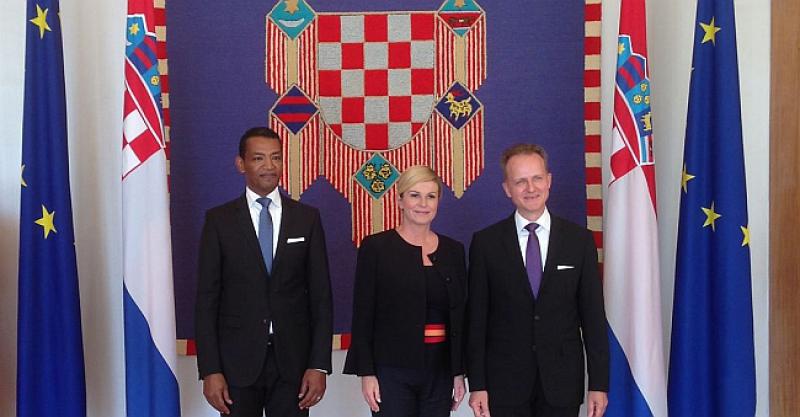 NJEMAČKA PREDSTAVILA NOVOG VELEPOSLANIKA U HRVATSKOJ Tko je dr. Robert Klinke?