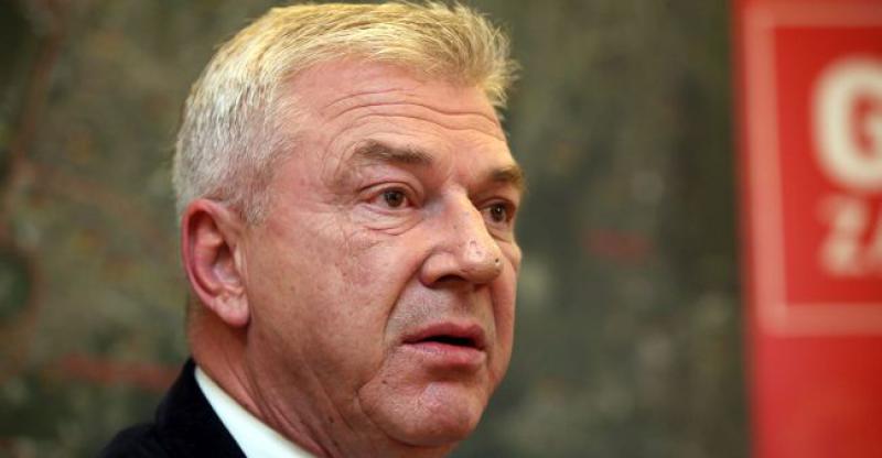 OSTOJIĆ 'Afera s lažnim SMS-ovima je vrlo opasna za nacionalnu sigurnost'