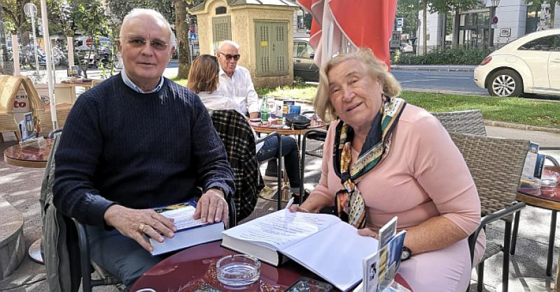 SUSRET U ISELJENIŠTVU Supružnici Krčmar iz Toronta posjetili fra Zlatka u Salzburgu