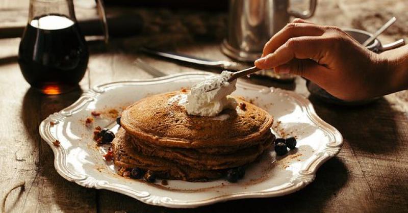 ČOKOLADNE AMERIČKE PALAČINKE Koje se tope u ustima i gotove su za svega 10-ak minuta
