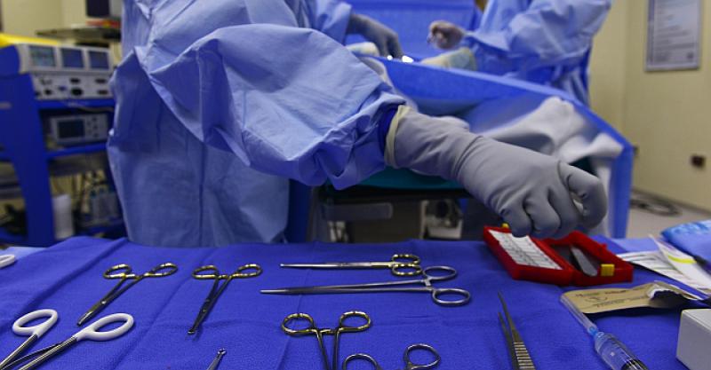 UŽAS U BAVARSKOJ Anesteziolog osumnjičen da je zarazio pacijente hepatitisom, u opasnosti 1300 ljudi