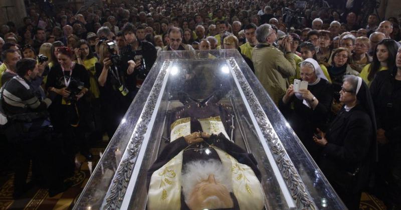 SVETI LEOPOLD MANDIĆ Proglašen posebnim zaštitnikom osoba koje boluju od najtežih bolesti