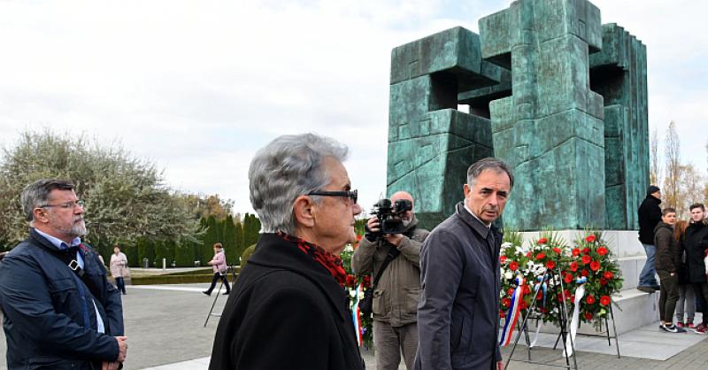 PENAVA 'Pozdravljam da je Pupovac došao podati se žrtvama velikosrpske agresije'