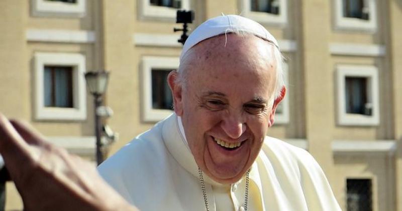 PAPA MLADIMA Pozvani ste na 'revoluciju' služenja