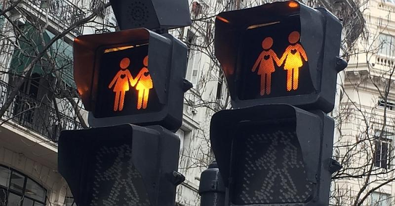 POSVAJANJE DJECE U HOMOSEKSUALNE ZAJEDNICE Posvađalo HNS i HDZ, prijedlog zakona povučen