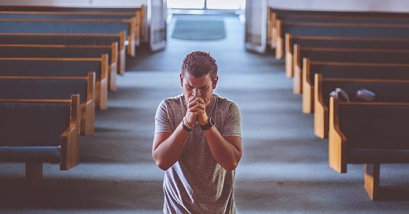 ‘OČE NAŠ’ NA HRVATSKOM SE NEĆE MIJENJATI ‘Ne uvedi nas u napast’ ostaje