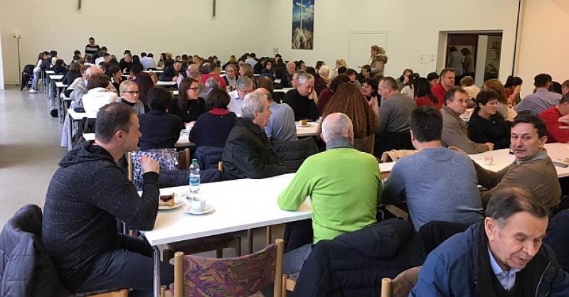 STUTTGART-FEUERBACH Više od četiri stotine hrvatskih vjernika proslavilo prvi dan došašća