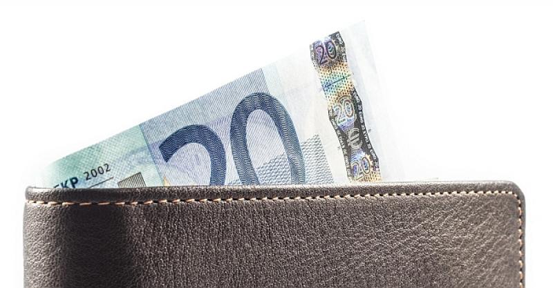 E MOJ ŠOFERU Vozač kamiona pokušao podmititi austrijske policajce s 20 eura: 'Pa to je normalno u Srbiji i Rumunjskoj'