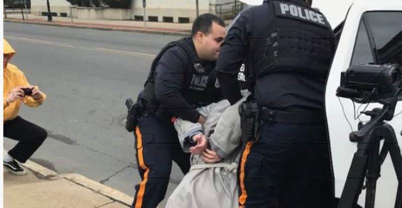 UHIĆENI FRANJEVCI Jer su žene ohrabrivali da odustanu od pobačaja