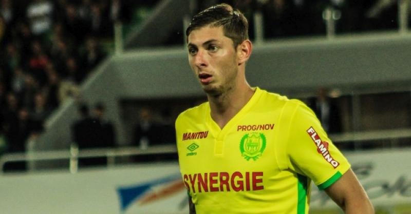 NOGOMETAŠ IZ PREMIER LIGE Bio je u zrakoplovu koji je noćas nestao, strahuje se od najgoreg