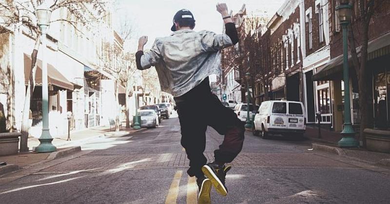 FRA ZVONKO IZ STUTTGARTA U svijetu čestih euforija pomislimo da nam ne treba nitko pa ni Bog