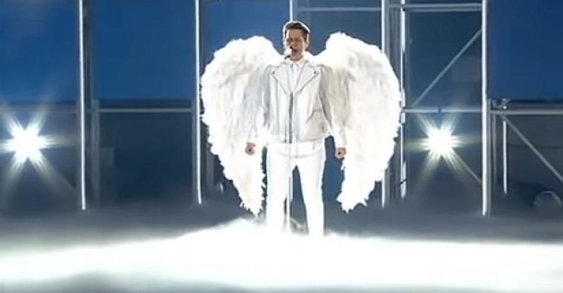 OTKRIVENO Tko stoji iza neobičnog odijela s krilima mladog pobjednika Dore