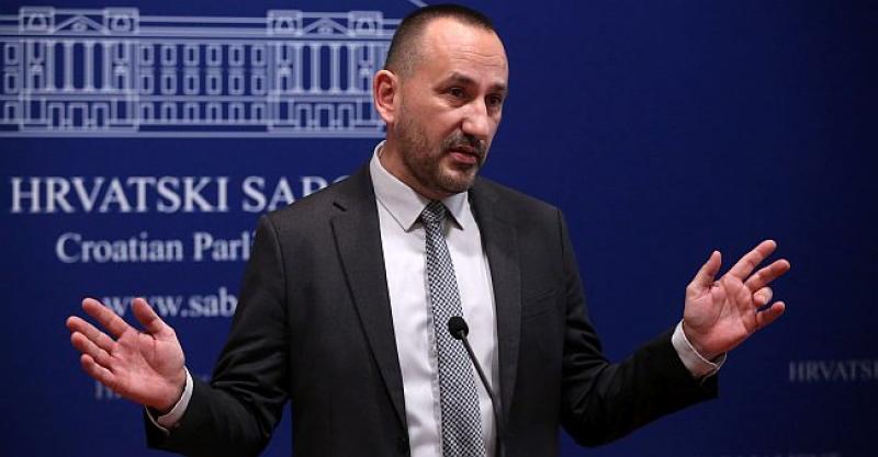 ZEKANOVIĆ 'Pogriješio sam, ali pokazao vjerodostojnost. Ne skačem na Bernardićev mig'