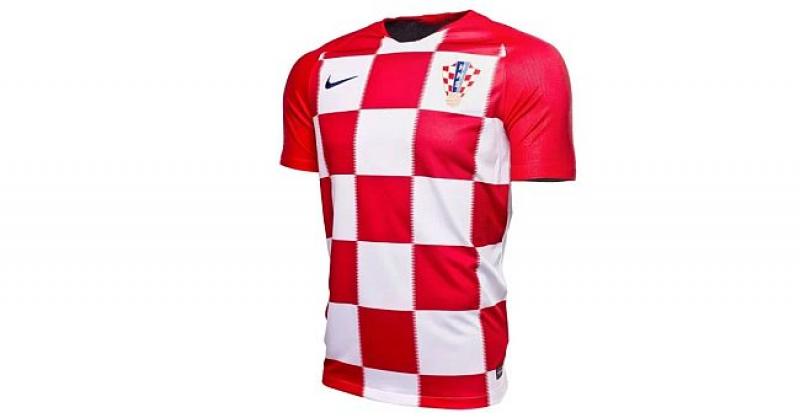 HRVATSKI NOGOMETNI DRES Uvjerljivo najljepši na svijetu u izboru jednog od najpoznatijih sportskih listova