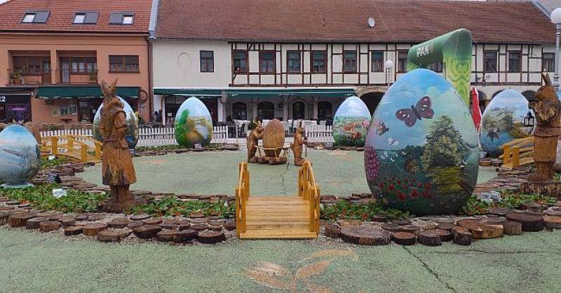 FOTO Velike uskrsne pisanice opet krase centar Koprivnice