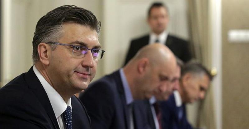 PLENKOVIĆ IZRAZIO SUĆUT ANGELI MERKEL 'Draga Angela, suosjećamo s njemačkim narodom'