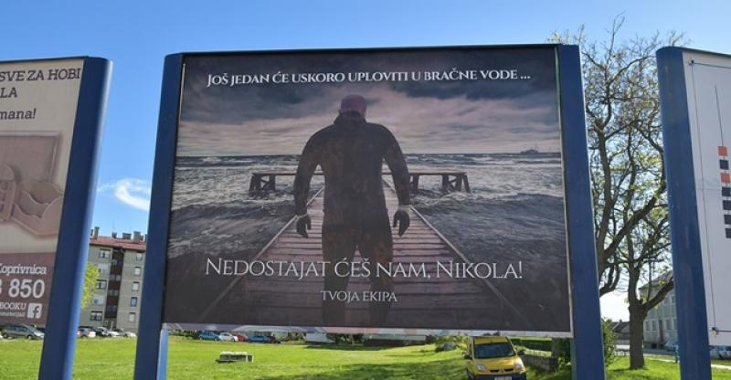 NEOBIČAN PLAKAT IZNENADIO GRAĐANE KOPRIVNICE 'Nedostajat ćeš nam Nikola...'