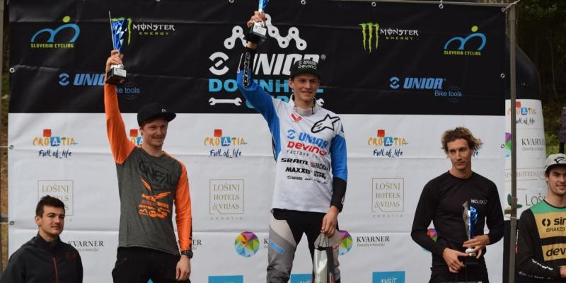 ODRŽANO BICIKLISTIČKO NATJECANJE 'INTERNATIONAL DHI UCI CLASS 1 RACE DOWNHILL'  U Velom Lošinju
