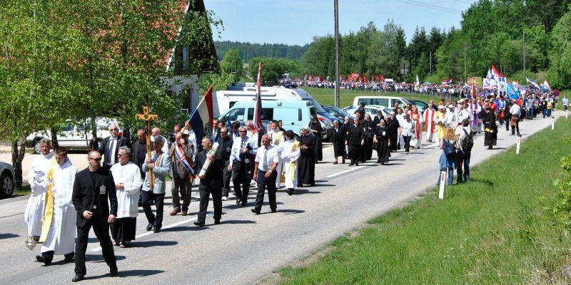 WAR AND THE FUTURE Croatians Remember The Suffering and Victims of Communist Crimes