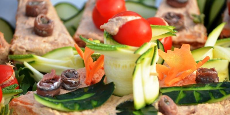 SAVJET MLADIH GRADA CRIKVENICE Organizira tribinu o pravilnoj prehrani na temu 'Mediteranska dijeta – prehrana 21. stoljeća'.