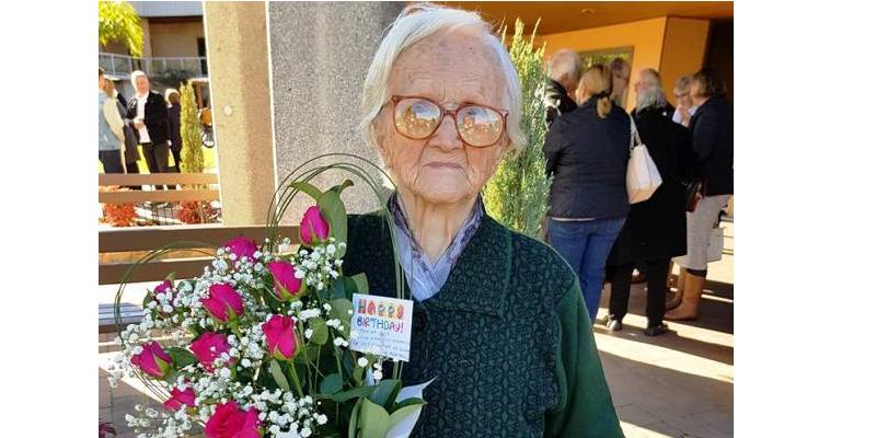 IZ HRVATSKOG ISELJENIŠTVA S LJUBAVLJU Za 106. rođendan Marije Desanti, Hrvatice iz Australije! Čestitamo!