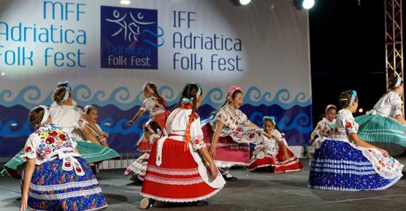 MEĐUNARODNI FOLKLORNI FESTIVAL 'Adriatica folk fest 2019.' u Crikvenici