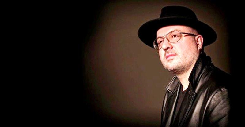 (VIDEO) POSLUŠAJTE NOVU EMOTIVNU PJESMU SINIŠE VUCE - 'OČE MOJ' Koju je posvetio svom nedavno preminulom ocu!