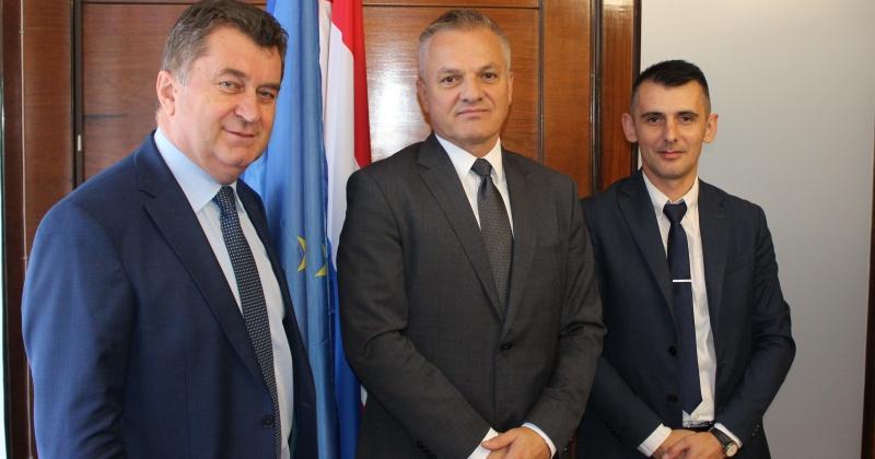 PREKOGRANIČNA SURADNJA Državni tajnik Milas primio izaslanstvo općine Pelagićevo