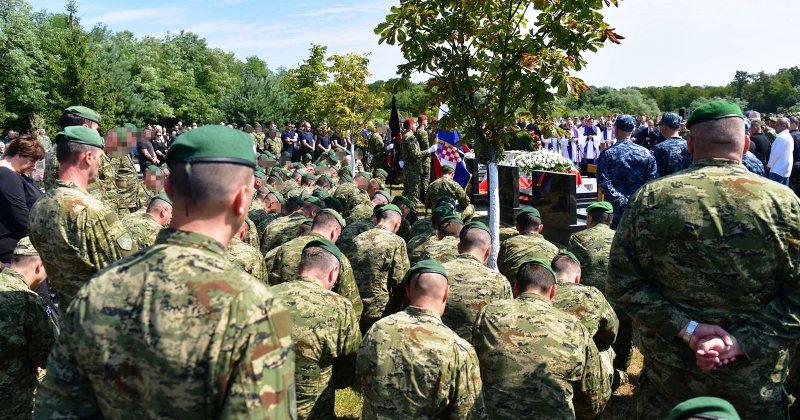 POSLJEDNJI ISPRAĆAJ JOSIPA BRIŠKOG 'Bio si častan hrvatski specijalac, nikada nećeš biti zaboravljen'